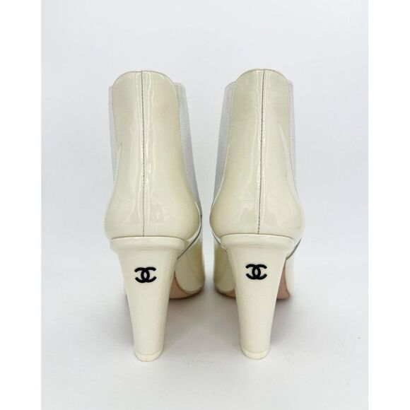 Authentic CHANEL 2022 Chelsea Ivory CC Logo Block Heel Ankle Boots Size … - Picture 11 of 17